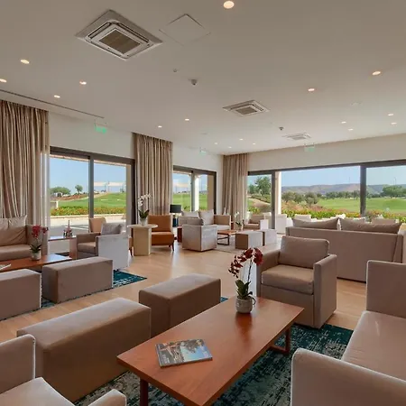 Town House In Sleeps 4 With Pool And Air Con * Κούκλια
